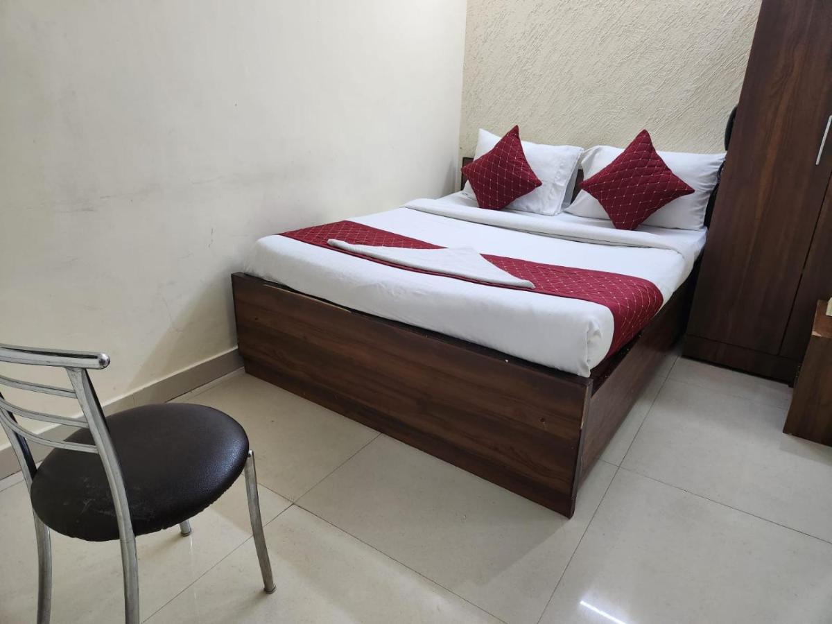 Cozy Cave Near Igi Airport Delhi Hotel New Delhi